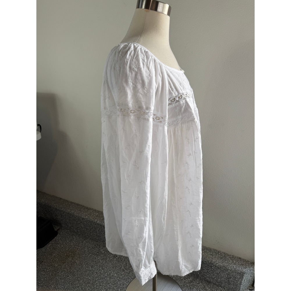 NEW Old Navy Womens Plus 4X White Embroidered Peasant Blouse Eyelet Boho Top - Picture 10 of 12